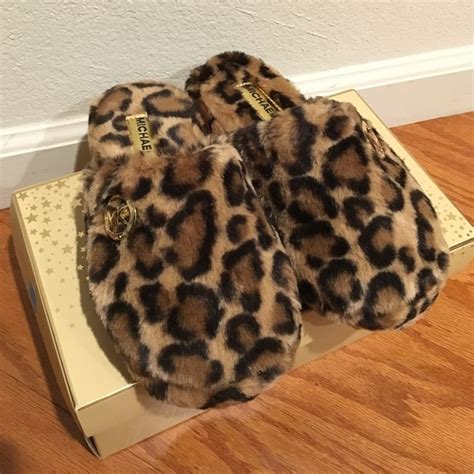 michael kors slippers leopard print